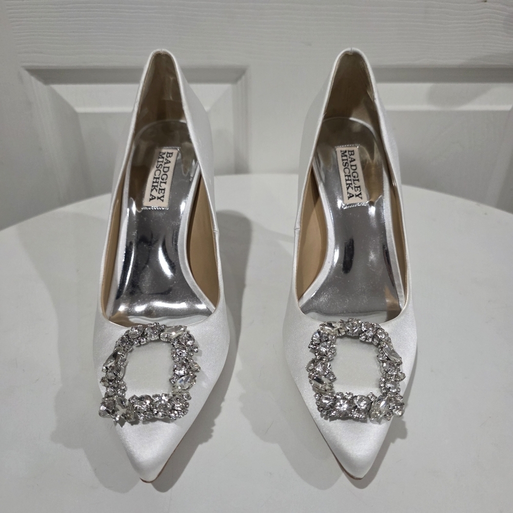 Badgley Mishcka Embellished Buckle Pumps - Picture 2 of 10